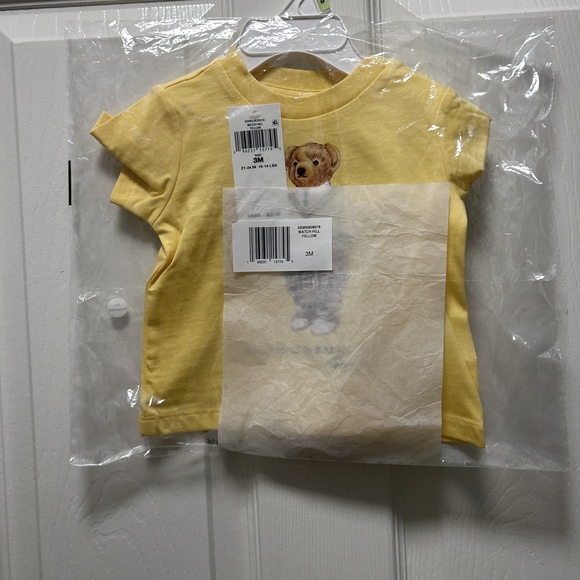 Ralph Lauren Baby Yellow Polo Bear T-Shirt - Picture 7 of 7